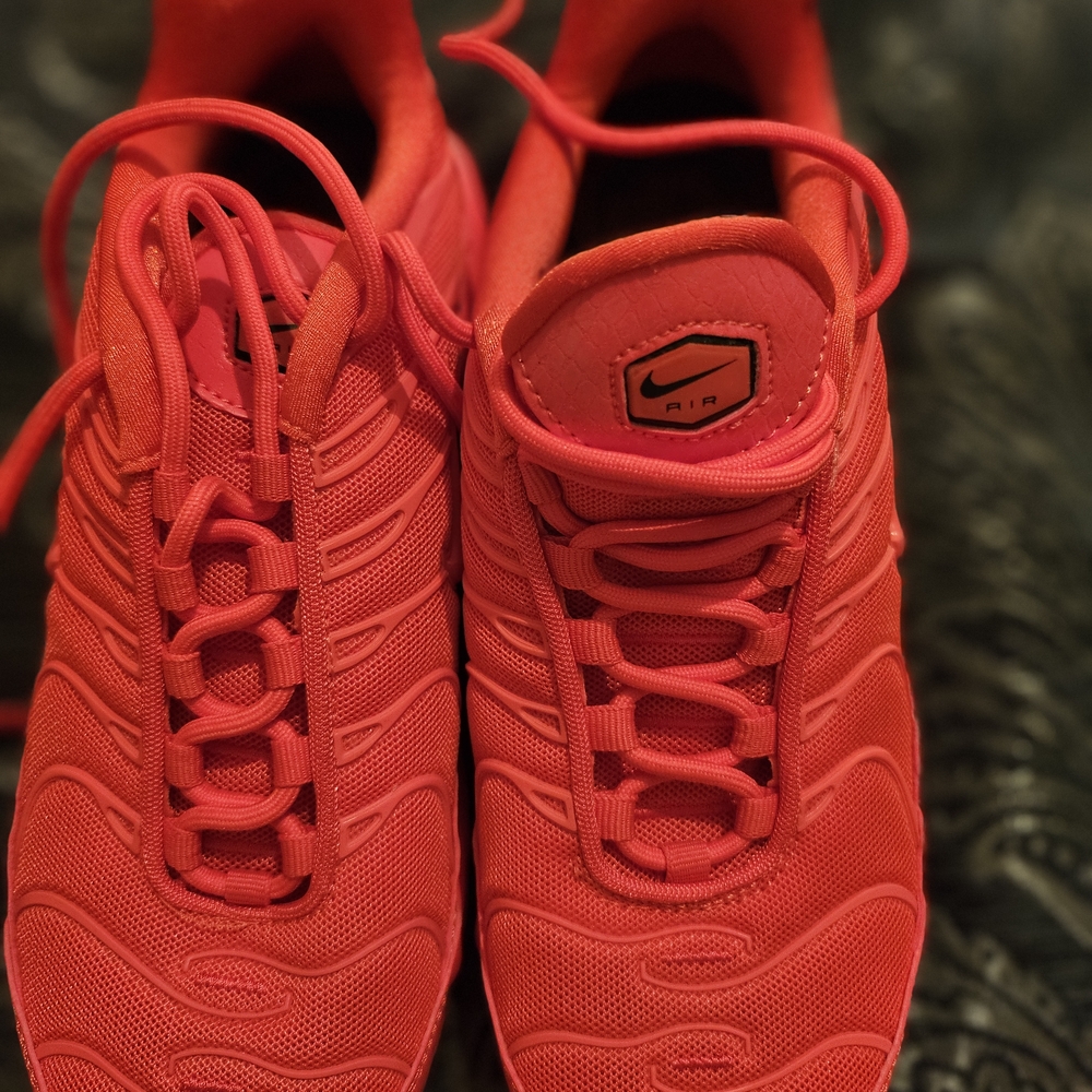 Nike Air Red Sneakers